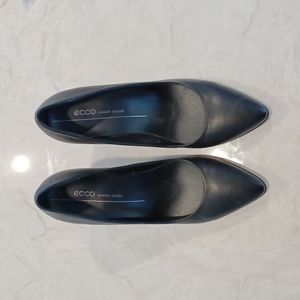 Ecco Shape 75 Pumps - Size 8.5